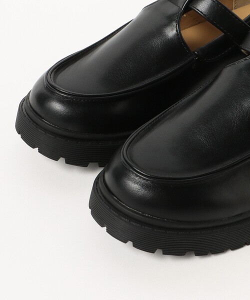 BEAMS HEART（ビームスハート）の「ストラップ付 モカシン（モカシン/デッキシューズ・レディース・アイボリー/ブラック/ベージュ・SMALL/MEDIUM/LARGE）」の18枚目の写真