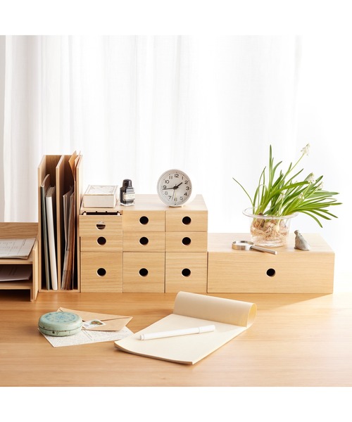 木製収納スタンド・A5サイズ 約幅8．4×奥行17×高さ25．2cm