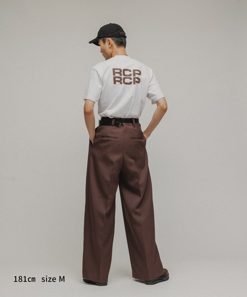 M TO R(ムウトアール)の「【ROYAL CITY PARK×M】RCP BACK LOGO TEE(Tシャツ/カットソー・レディース・グレー/ホワイト・M/L)」の5枚目の写真