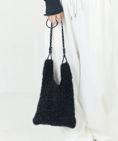 FREAK'S STORE（フリークスストア）の「限定展開　ラメニット ミニショルダーバッグ（ショルダーバッグ・レディース・ピンク/ブラック/ブルー/オフホワイト・ONE SIZE）」の6枚目の写真