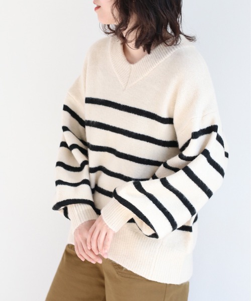 cepo（セポ）の「マシュマロVネックシンプルニット（ニット/セーター・レディース・ピンク/オフホワイト/チャコール/ブルー/ライム/ホワイト×ブラック/グリーン・M）」の13枚目の写真