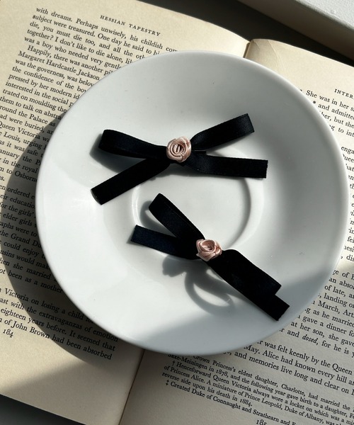 WEGO（ウィゴー）の「WEGO/【2点セット】ナローリボンクリップ（バレッタ/ヘアクリップ・レディース・ブラック/ホワイト/ブラック系その他/シルバー/ライトピンク/サックスブルー/ワイン/アイボリー/その他2/その他1/その他3/グリーン系その他2/グレー系その他2/グレー系その他3/レッド系その他2・FREE）」の15枚目の写真