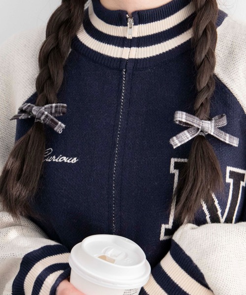 WEGO（ウィゴー）の「WEGO/【2点セット】ナローリボンクリップ（バレッタ/ヘアクリップ・レディース・ブラック/ホワイト/ブラック系その他/シルバー/ライトピンク/サックスブルー/ワイン/アイボリー/その他2/その他1/その他3/グリーン系その他2/グレー系その他2/グレー系その他3/レッド系その他2・FREE）」の5枚目の写真