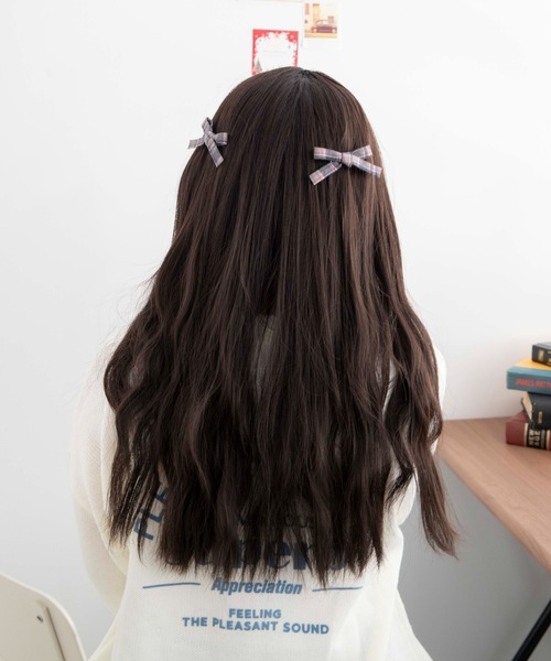 WEGO（ウィゴー）の「WEGO/【2点セット】ナローリボンクリップ（バレッタ/ヘアクリップ・レディース・ブラック/ホワイト/ブラック系その他/シルバー/ライトピンク/サックスブルー/ワイン/アイボリー/その他2/その他1/その他3/グリーン系その他2/グレー系その他2/グレー系その他3/レッド系その他2・FREE）」の6枚目の写真