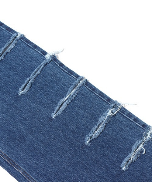 ANNA SUI NYC（アナ スイ エヌ ワイ シー）の「ANNA SUI NYC スーパースラッシュ バギー デニムパンツ 【SP】（デニムパンツ・レディース・ブルー/サックスブルー・M/S）」の17枚目の写真