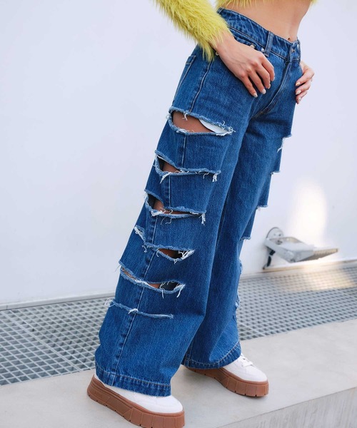 ANNA SUI NYC（アナ スイ エヌ ワイ シー）の「ANNA SUI NYC スーパースラッシュ バギー デニムパンツ 【SP】（デニムパンツ・レディース・ブルー/サックスブルー・M/S）」の4枚目の写真