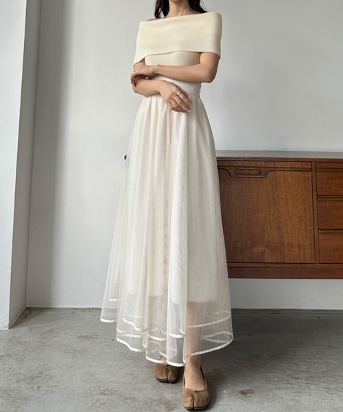 ERADIE オフショルワイドカラー TOP Ivory Off-shoulder wide collar TOP -Ivory- – ERADIE