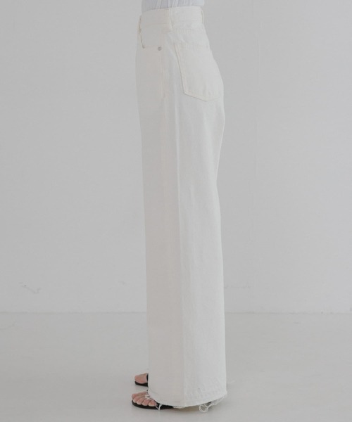 URBAN RESEARCH(アーバンリサーチ)の「ダメージワイドデニムパンツ(デニムパンツ・レディース・ホワイト/インディゴブルー・38/36)」の5枚目の写真