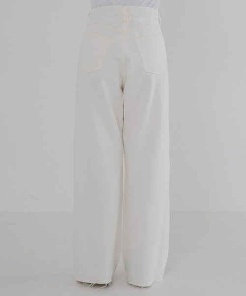 URBAN RESEARCH(アーバンリサーチ)の「ダメージワイドデニムパンツ(デニムパンツ・レディース・ホワイト/インディゴブルー・38/36)」の6枚目の写真