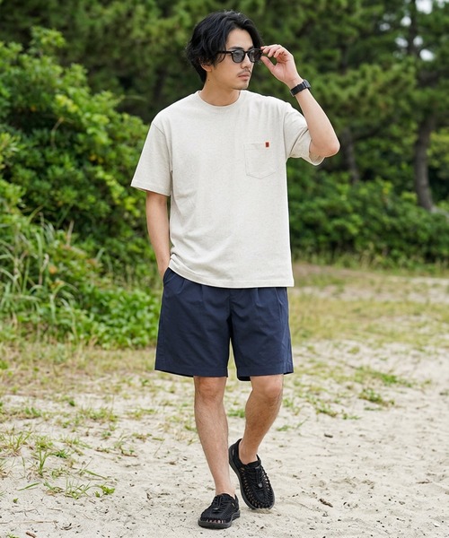 UNIVERSAL OVERALL(ユニバーサルオーバーオール)の「【UNIVERSAL OVERALL】別注 POCKET T-SHIRTS / ポケットクルーネック半袖Tシャツ(Tシャツ/カットソー・メンズ・ブラック/オートミール/ネイビー/ホワイト/グリーン/チャコールグレー/グレイッシュベージュ/ライトピンク/セージグリーン/サックスブルー・SMALL/MEDIUM/LARGE/X-LARGE)」の21枚目の写真