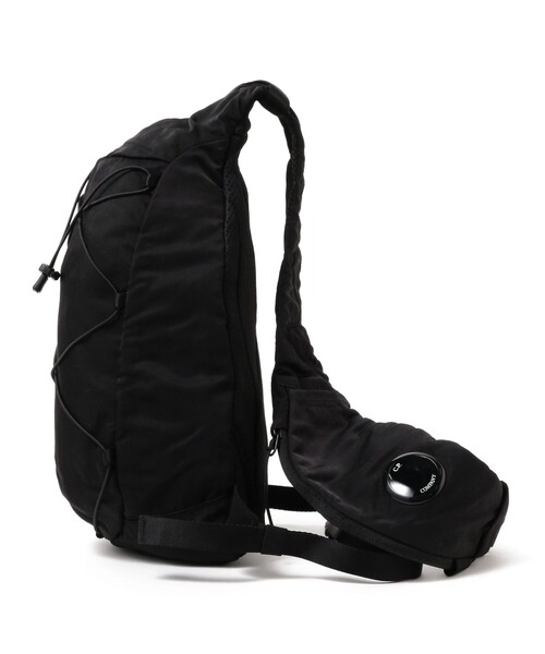 C.P. COMPANY（シーピーカンパニー）の「C.P. Company / NYLON B CROSSBODY RUCKSAK（バックパック/リュック・メンズ・ミント/ブラック・ONE SIZE）」の5枚目の写真