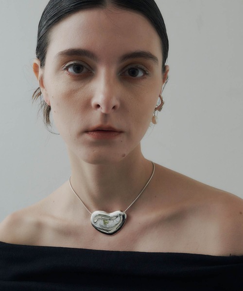 loni（ロニ）の「【金属アレルギー対応】Heart Leaf Choker/ハートリーフチョーカー（チョーカー・レディース・ゴールド/シルバー・FREE）」の12枚目の写真