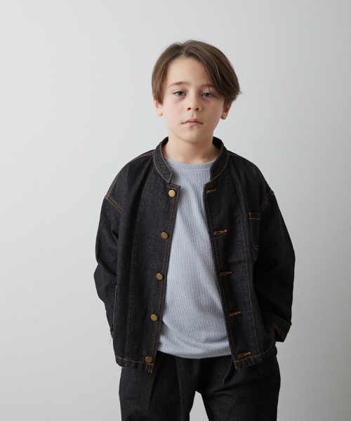 riziere（リジェール）の「バンドカラーブラックデニムジャケット（デニムジャケット・キッズ・ブラック・90/100/110/120/130/140/150）」の7枚目の写真