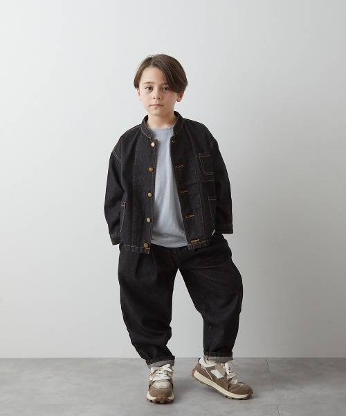 riziere（リジェール）の「バンドカラーブラックデニムジャケット（デニムジャケット・キッズ・ブラック・90/100/110/120/130/140/150）」の6枚目の写真