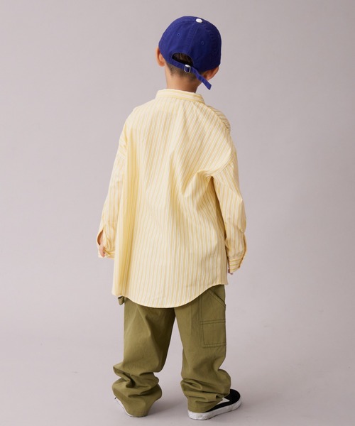 PAIRMANON STREET(ペアマノンストリート)の「【PAIRMANON STREET】アソート 長袖 布帛 ワンポイント 刺繍 シャツ(シャツ/ブラウス・キッズ・グリーン系その他/ブルー系その他/ベージュ系その他/ブラウン/イエロー系その他/ブルー/ブラック系その他/ブルー系その他3/ブラック系その他2/ライトベージュ・100/110/120/130/140/150/90/160)」の11枚目の写真