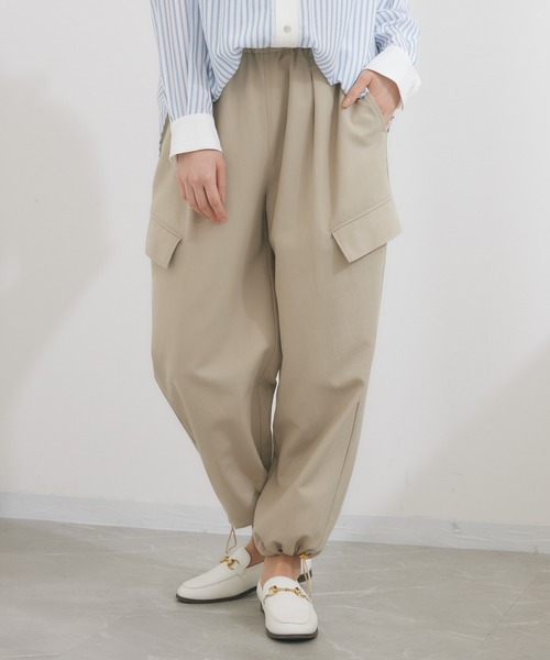 KATHARINE ROSS（キャサリンロス）の「【KATHARINE ROSS】ソフトカーゴパンツ（カーゴパンツ・レディース・ホワイト/ベージュ/ネイビー・MEDIUM）」の3枚目の写真