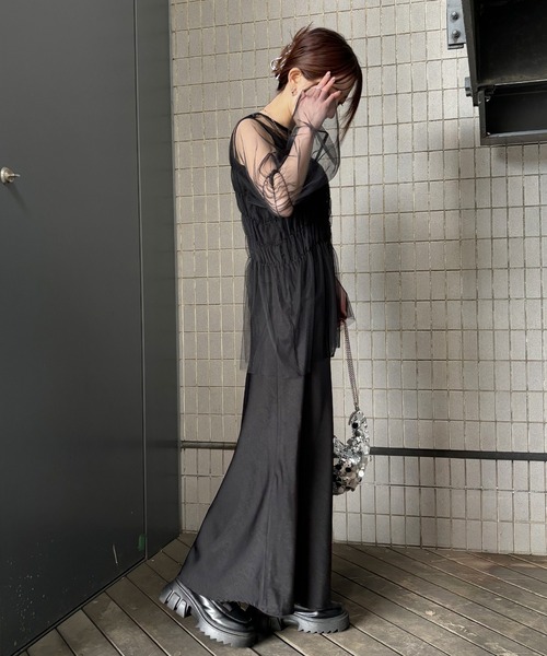 ISOOK(アイスー)の「【ISOOK / アイスー】ギャザーチュールペプラムブラウス / チュールトップス シアートップス ペプラムトップス きれいめ 結婚式 オケージョン ZOZOTOWN限定(シャツ/ブラウス・レディース・ホワイト/グレー/ブラック・FREE)」の13枚目の写真