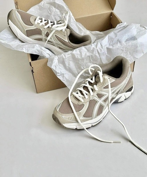 ASICS（アシックス）の「ASICS　GT-2160（スニーカー・レディース・ベージュ系その他・25/24.5/24）」の4枚目の写真