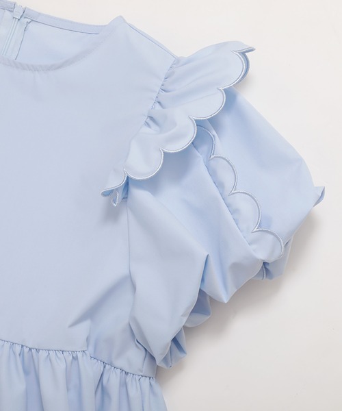 【Fit more】スカラップエンジェルショルダーブラウス ネイビー セール】スカラップエンジェルショルダーブラウス（シャツ/ブラウス