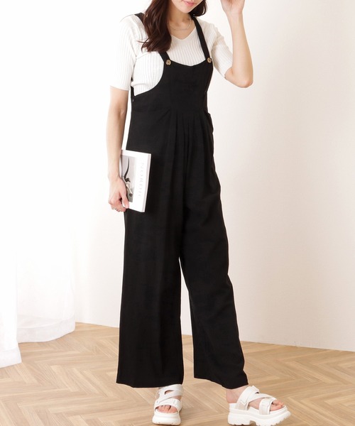 Lace Ladies(レースレディース)の「フロント タック ワイド パンツ オールインワン(サロペット/オーバーオール・レディース・ブラック/ネイビー/ベージュ・S/M/XL)」の8枚目の写真