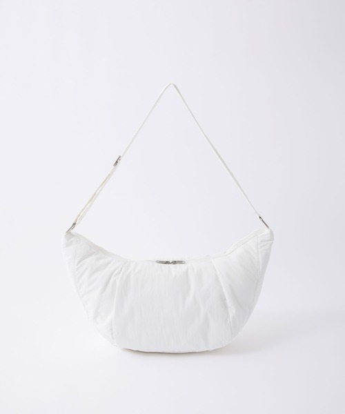 MONO-MART（モノマート）の「バナナラウンドショルダーバッグ（ショルダーバッグ・レディース・オフホワイト/ナチュラル/グレイッシュブルー/グレー/ブラック/オリーブ/アイボリー/チャコール/ブラック系・FREE）」の20枚目の写真