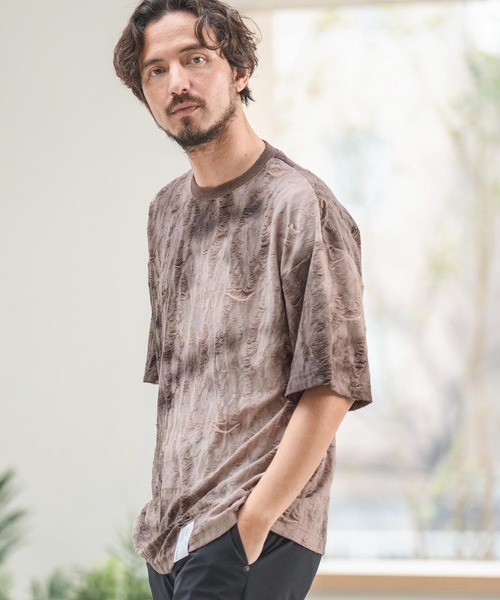 CAMBIO(カンビオ)の「mt9014- Spot dye Damage Short Sleeve Cut sew Tシャツ(Tシャツ/カットソー・メンズ・ブラウン・M/L)」の3枚目の写真