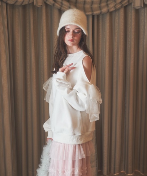 Lovilyn（ラヴィリン）の「ラメリボンオープンショルダー裏起毛スウェット（スウェット・レディース・ホワイト/ピンク・FREE）」の6枚目の写真