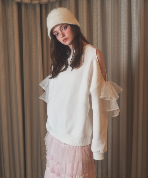 Lovilyn（ラヴィリン）の「ラメリボンオープンショルダー裏起毛スウェット（スウェット・レディース・ホワイト/ピンク・FREE）」の4枚目の写真