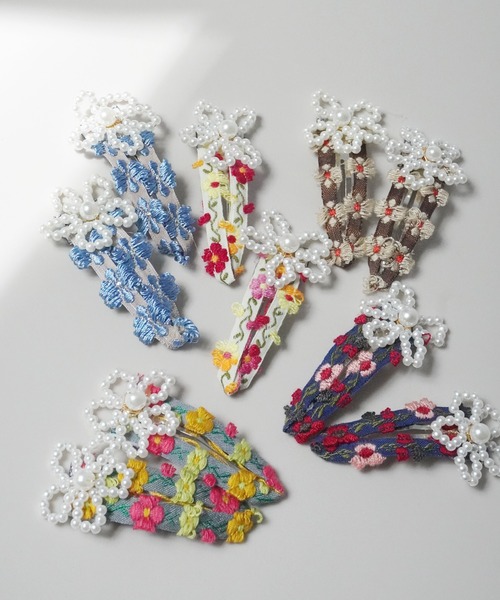 ビーズ刺繍ゼブラ柄ヘアバンド ゼブラ柄のビーズ刺繍ポーチ 刺繍ポーチ・キーホルダー