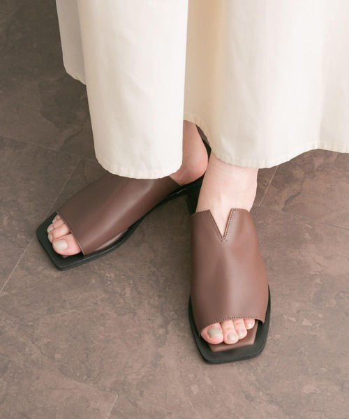 KBF（ケイビーエフ）の「カットデザインフラットサンダル（サンダル・レディース・パープル/ブラウン・37/38）」の8枚目の写真