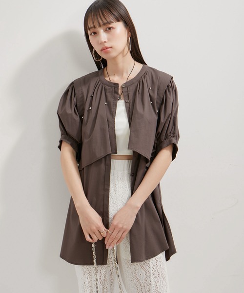 VIS(ビス)の「【洗える】ラインストーンシャツチュニックブラウス(シャツ/ブラウス・レディース・ホワイト/ダークブラウン/サックスブルー・FREE)」の6枚目の写真