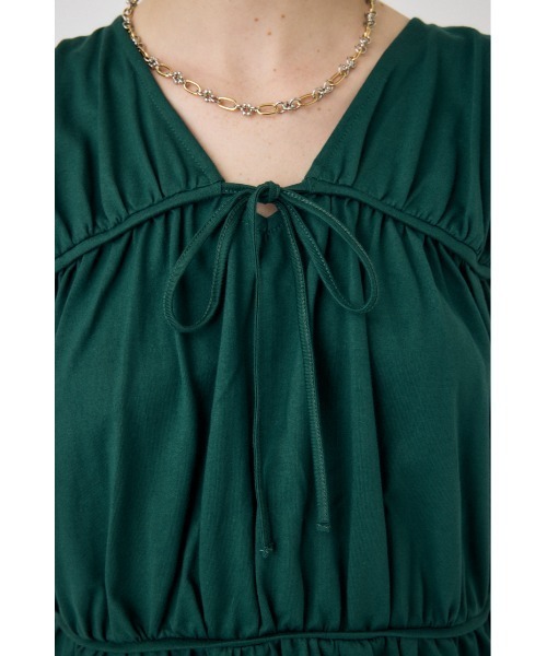 MOUSSY（マウジー）の「STRINGS GATHERED トップス（タンクトップ・レディース・ダークグリーン/オフホワイト/ブラック・FREE）」の16枚目の写真