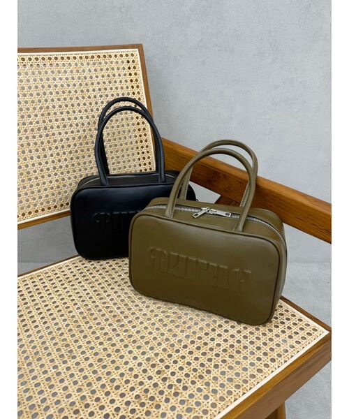 MURUA（ムルーア）の「フェイクレザーボストンバッグ（ボストンバッグ・レディース・キャメル/ブラック・FREE）」の4枚目の写真