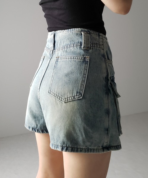 me+em select（ミームセレクト）の「※※【 ３size 】 ３ポケットカーゴデニムミニスカートパンツ ／ 3-pocket cargo denim mini skirt pants（デニムスカート・レディース・ブルー・SMALL/MEDIUM/LARGE）」の19枚目の写真