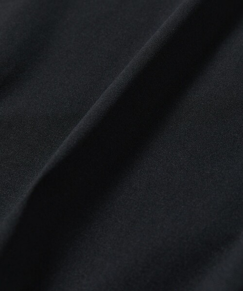 FREAK'S STORE(フリークスストア)の「ローソン×FREAK'S STORE リラックスフィット ラッシュガード クルーネックTシャツ(Tシャツ/カットソー・メンズ・ネイビー/ホワイト/ブラック/ベージュ・SMALL/LARGE/MEDIUM)」の21枚目の写真