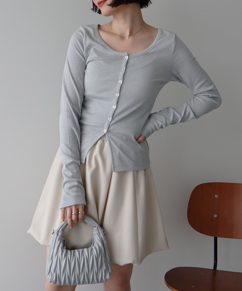 earth music&ecology(アースミュージックアンドエコロジー)の「ラメリブカーディガン(カーディガン/ボレロ・レディース・アイボリー/サックスブルー/ブラウン/ライトグレー・FREE)」の22枚目の写真