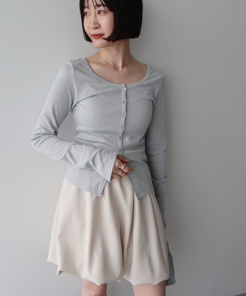 earth music&ecology(アースミュージックアンドエコロジー)の「ラメリブカーディガン(カーディガン/ボレロ・レディース・アイボリー/サックスブルー/ブラウン/ライトグレー・FREE)」の19枚目の写真