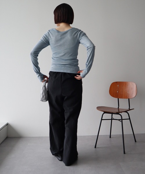 earth music&ecology(アースミュージックアンドエコロジー)の「ラメリブカーディガン(カーディガン/ボレロ・レディース・アイボリー/サックスブルー/ブラウン/ライトグレー・FREE)」の9枚目の写真