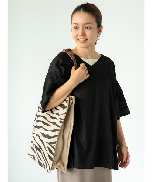 Lugnoncure（ルノンキュール）の「袖刺繍ブラウス（シャツ/ブラウス・レディース・ベージュ/ブラック/オフホワイト・F）」の3枚目の写真