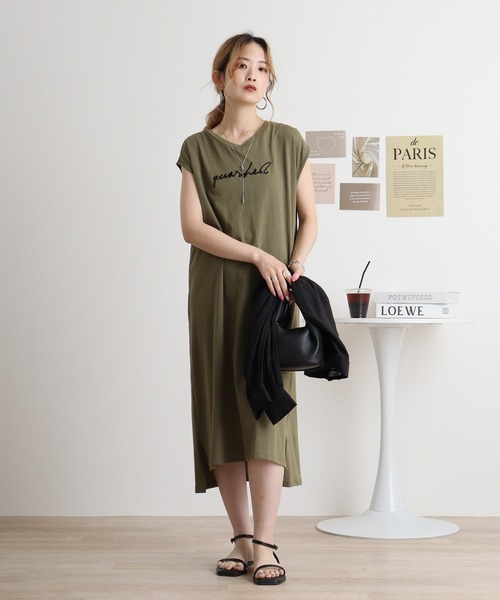 atONE（アットワン）の「フロント刺繍Vネックカットワンピース（ワンピース・レディース・ブラック/カーキ/モカ・M）」の15枚目の写真