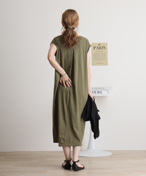 atONE（アットワン）の「フロント刺繍Vネックカットワンピース（ワンピース・レディース・ブラック/カーキ/モカ・M）」の18枚目の写真