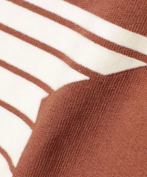 BEAMS mini（ビームスミニ）の「星フロッキー スウェット 2024FW（90～150cm）（スウェット・キッズ・レッド系その他7/ネイビー/ライトグレー・90/100/120/130/140/150/110）」の17枚目の写真