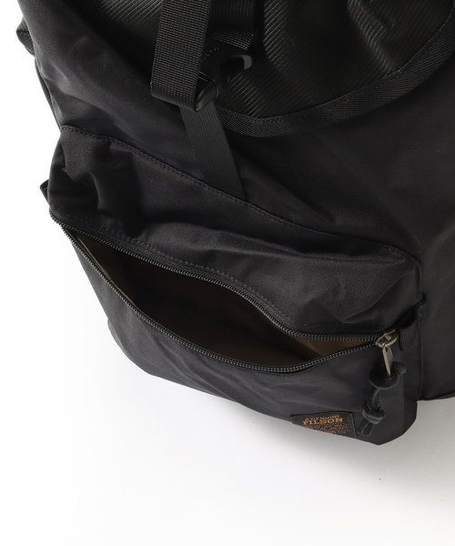 FILSON(フィルソン)の「FILSON 77988 Surveyor 30L Backpack(バックパック/リュック・メンズ・カーキ/ブラック・FREE)」の12枚目の写真