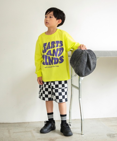 DRC branshes（ディーアールシーブランシェス）の「【DRC/お肌に嬉しい綿100％】アソートグラフィック長袖Tシャツ（Tシャツ/カットソー・キッズ・マスタード/その他1/その他2/コバルトブルー/フューシャピンク/オフホワイト/ネイビー/ブラウン/ライム/ブルー/アイボリー/チャコールグレー・90/100/110/140/160/130/120/150）」の22枚目の写真
