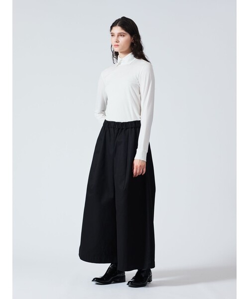 mizuiroind ロングダーツワイドパンツ　新品 mizuiroind（ミズイロインド）の「mizuiro ind ロングダーツ