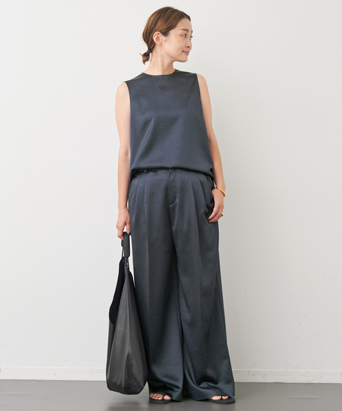 Deuxieme Classe(ドゥーズィエムクラス)の「Minimal Satin ブラウス(シャツ/ブラウス・レディース・ネイビー/ブラック・FREE)」の21枚目の写真