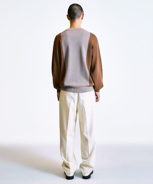 City Ambient Products(シティアンビエントプロダクツ)の「City Ambient Products:〈手洗い可能〉バイカラー クルーネック ニット(ニット/セーター・メンズ・ネイビー/ベージュ/グレー・SMALL/LARGE/MEDIUM)」の17枚目の写真