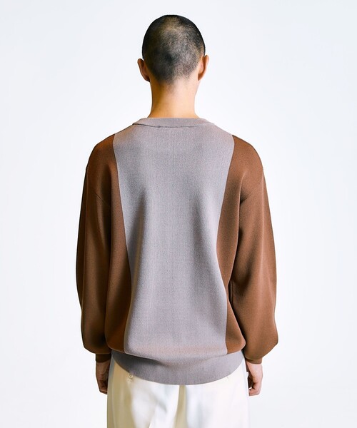 City Ambient Products(シティアンビエントプロダクツ)の「City Ambient Products:〈手洗い可能〉バイカラー クルーネック ニット(ニット/セーター・メンズ・ネイビー/ベージュ/グレー・SMALL/LARGE/MEDIUM)」の21枚目の写真