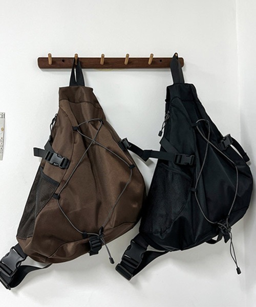 【関税込/国内発】ωAcne Studio ロゴ レザ―ショルダーバッグ 関税込/国内発】ωAcne Studio ロゴ レザ―ショルダーバッグ (Acne