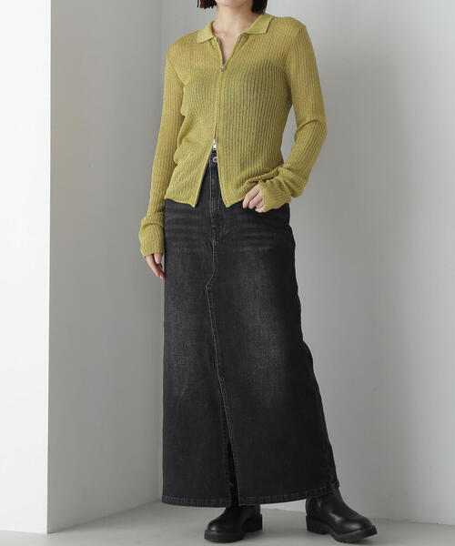 NATURAL BEAUTY BASIC（ナチュラルビューティーベーシック）の「フロントスリットナローデニムスカート（デニムスカート・レディース・ブラック/ブルー・SMALL/MEDIUM）」の10枚目の写真